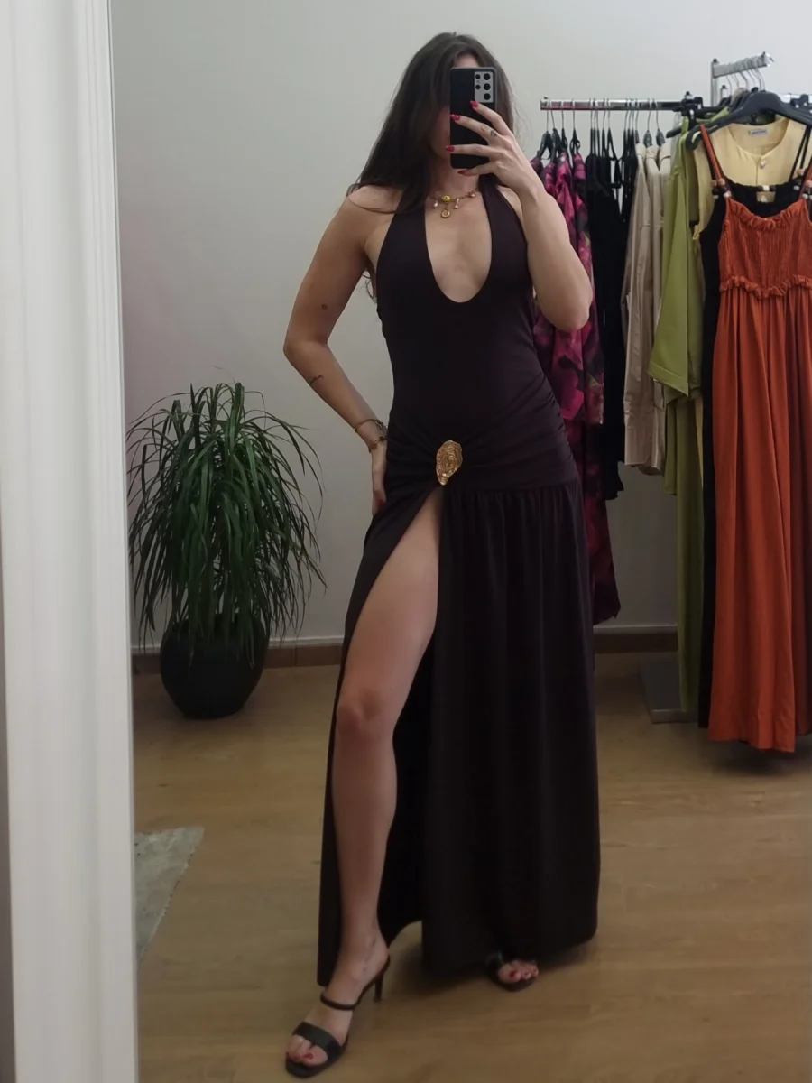Maxi φόρεμα καφέ με άνοιγμα