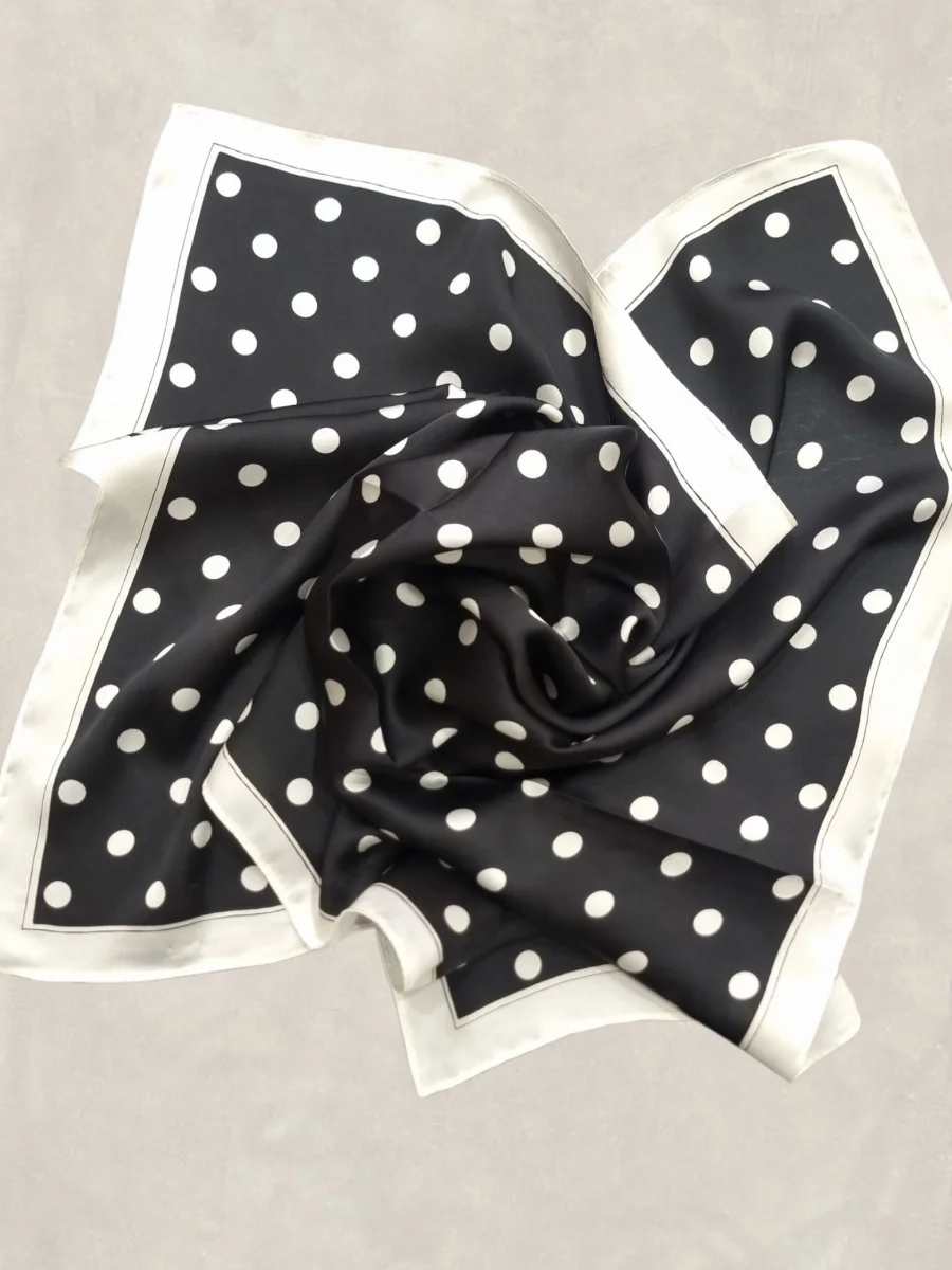 Μαντήλι πουά