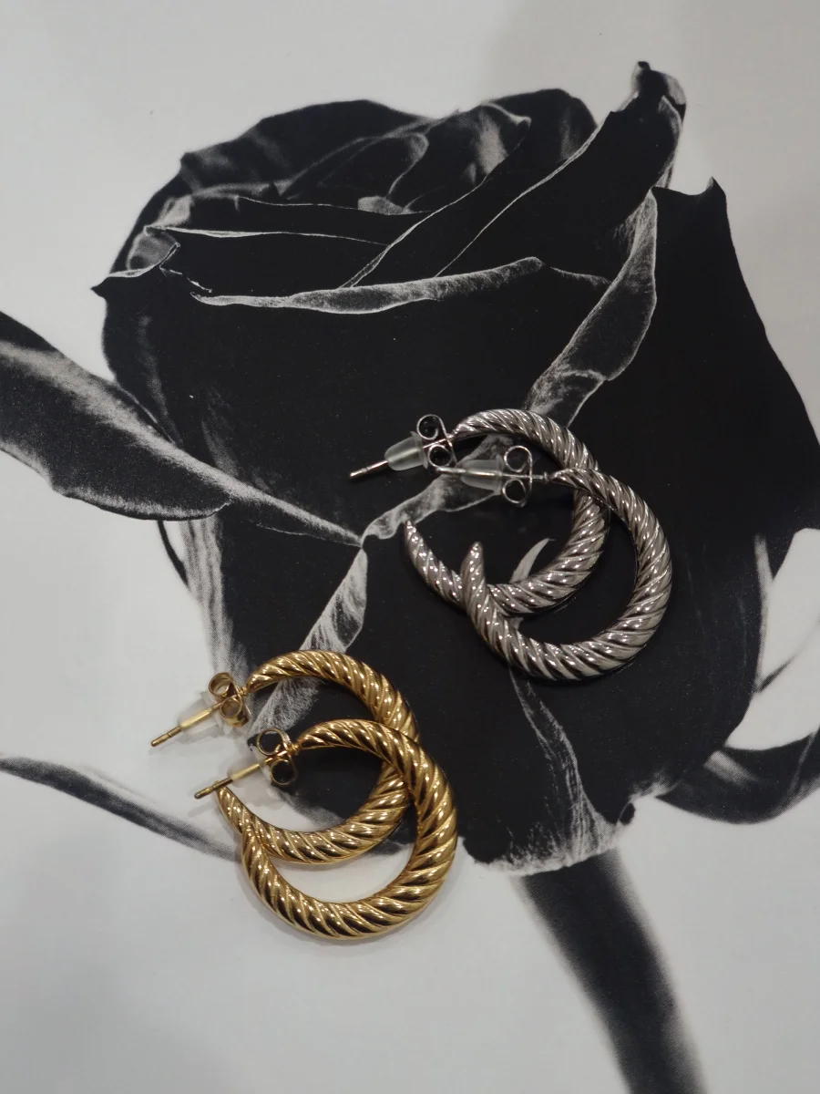 Σκουλαρίκια ανάγλυφοι κρίκοι