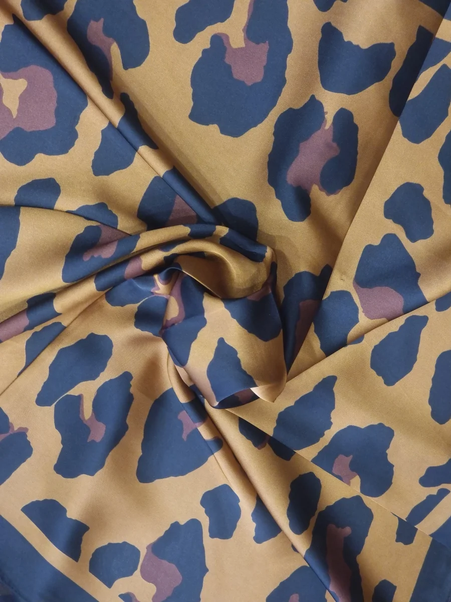 Μαντήλι λεοπάρ