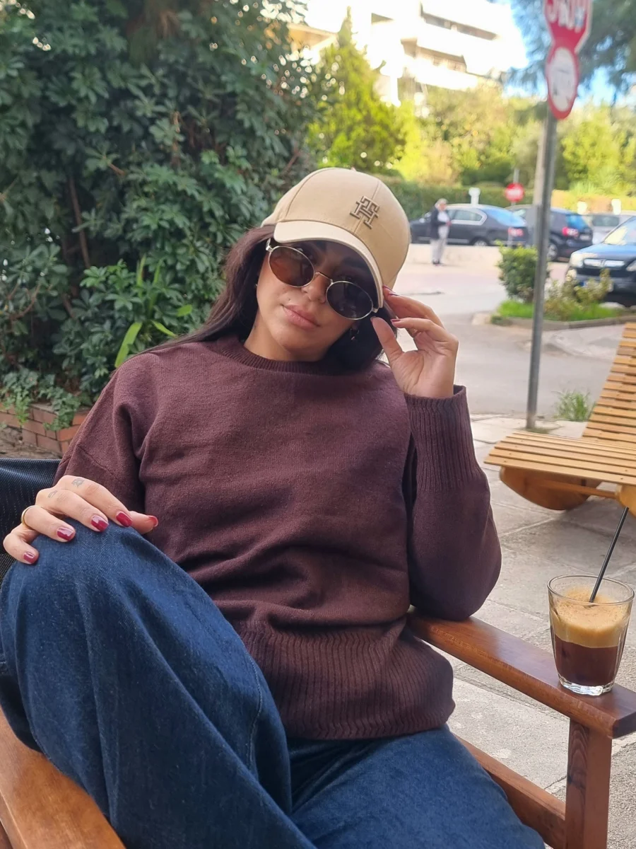 Πουλόβερ σε φαρδιά γραμμή