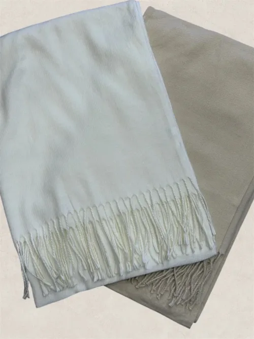 Μονόχρωμο κασκόλ