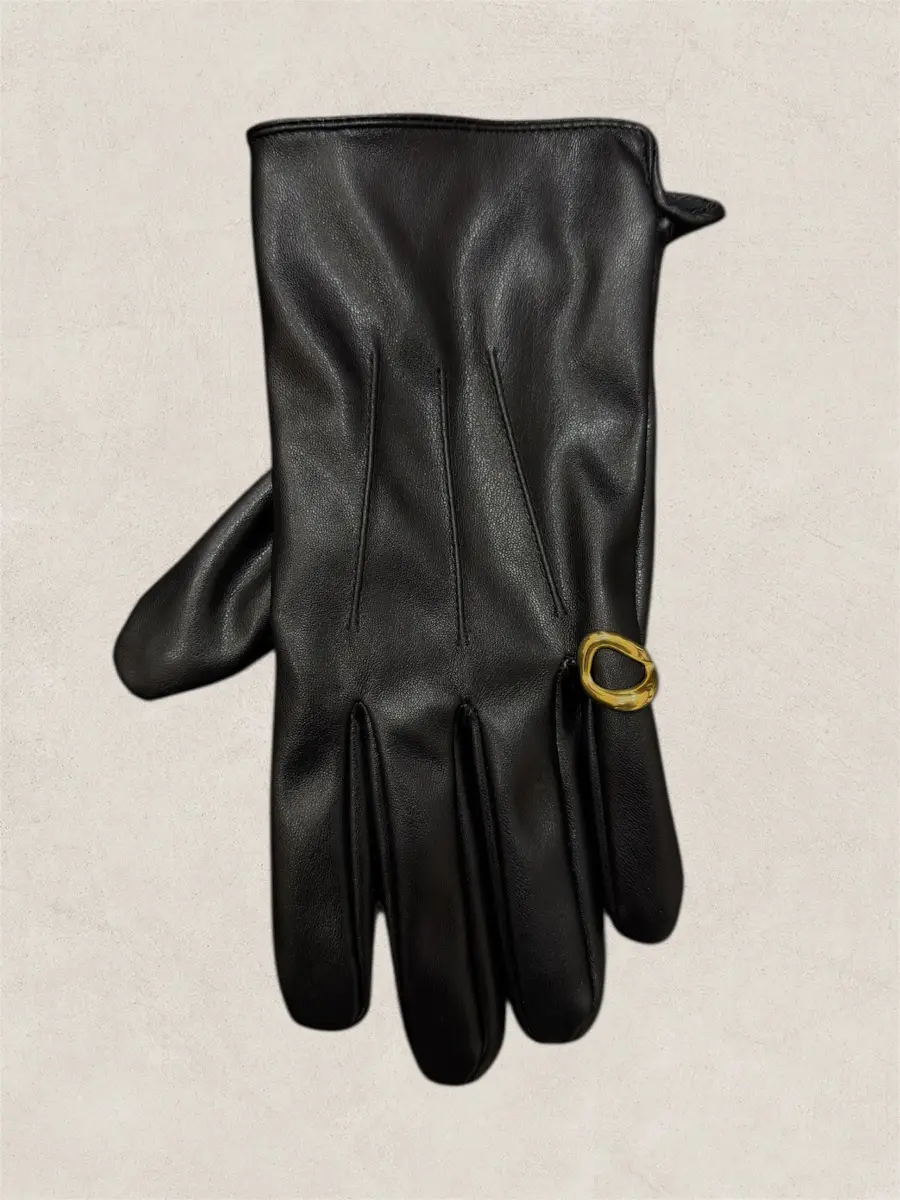 Σεβαλιέ ασύμμετρο στρογγυλό δαχτυλίδι