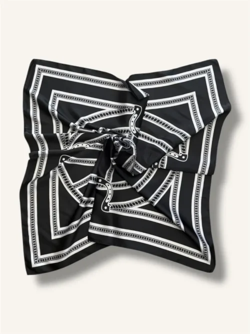 Μαντήλι με ασύμμετρο σχέδιο και πέταλο