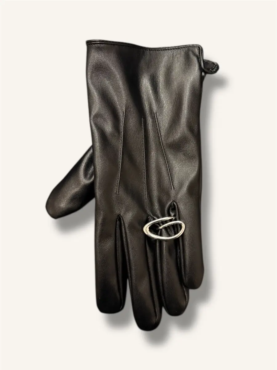 Μεγάλο ασύμμετρο δαχτυλίδι